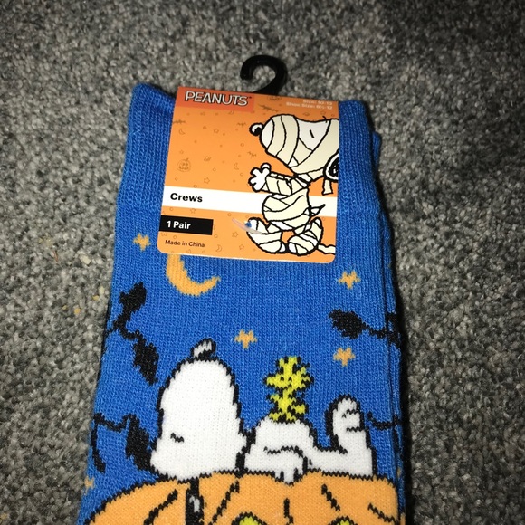 NWT Men’s Snoopy Halloween Pumpkin Socks 10-13 - Picture 2 of 6